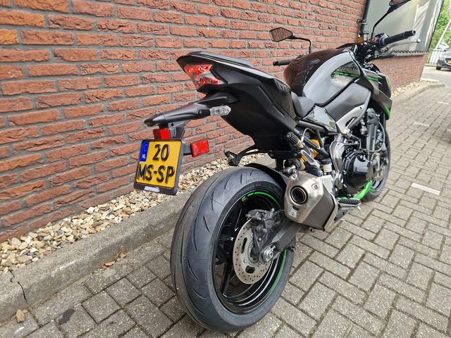 kawasaki - z900-se
