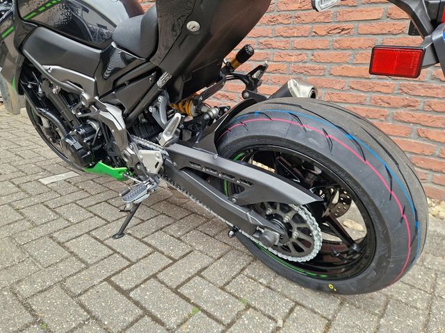 kawasaki - z900-se
