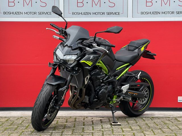 kawasaki - z900