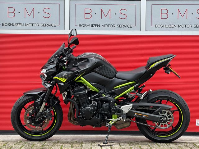 kawasaki - z900