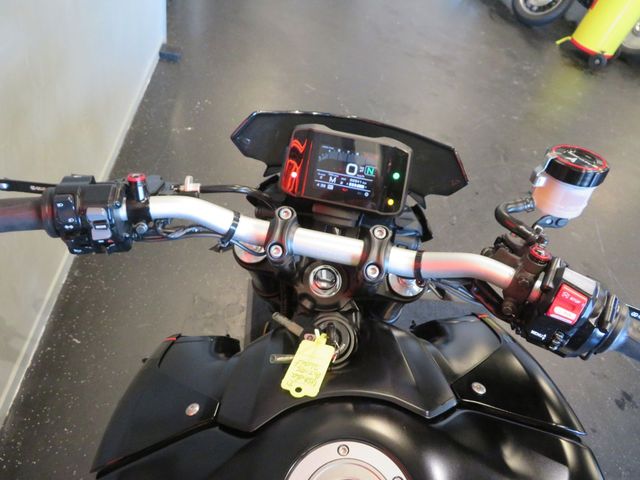 yamaha - mt-09-abs