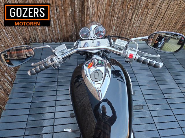 suzuki - vz-1600-marauder