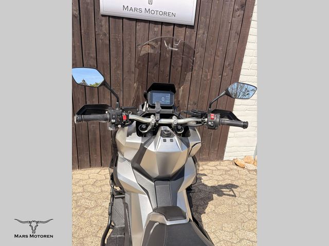 honda - x-adv