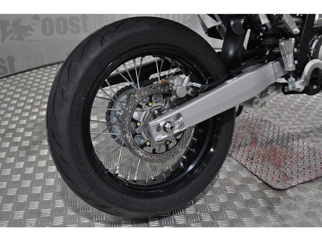 suzuki - dr-z-400-sm