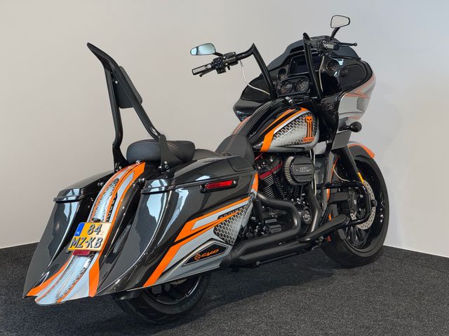 harley-davidson - road-glide-cvo-fltrxse