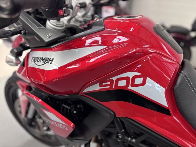 triumph - tiger-900-gt-pro