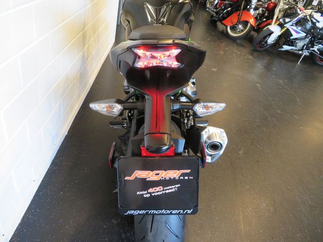 kawasaki - z900