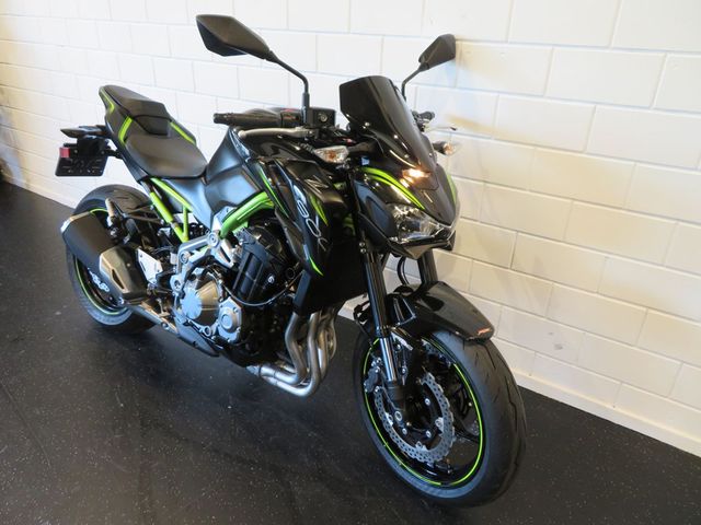 kawasaki - z900