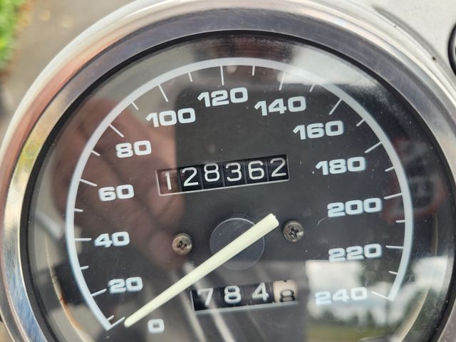 bmw - r-1100-r