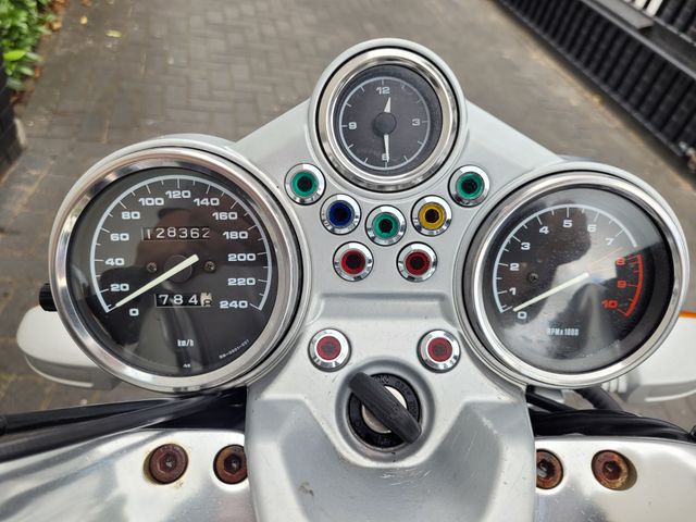 bmw - r-1100-r