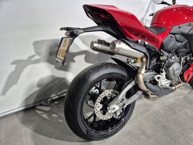 ducati - streetfighter-v2-s