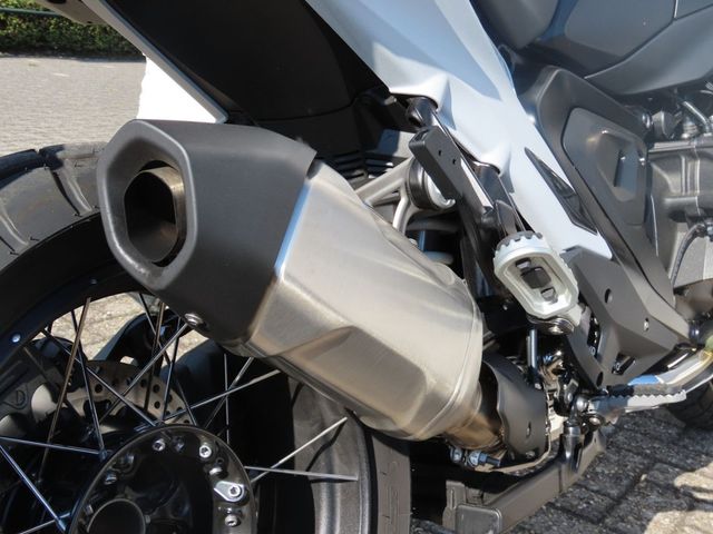 bmw - r-1300-gs-trophy