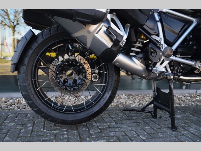 bmw - r-1250-gs-adventure