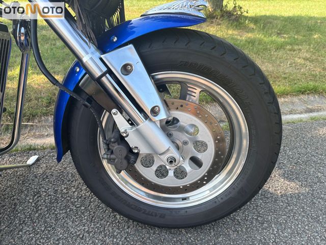 suzuki - vz-800-marauder-lc