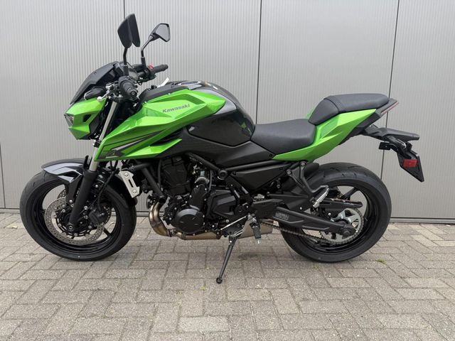 kawasaki - z650-s