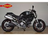 DUCATI M 696