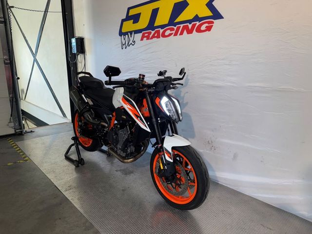 ktm - 890-duke-r