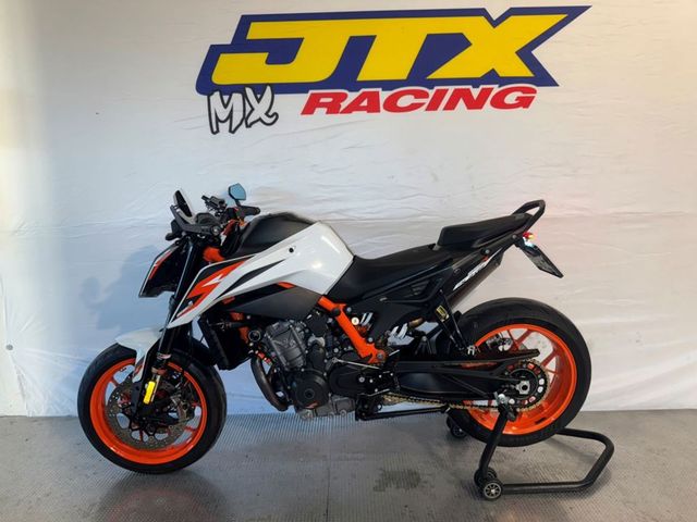 ktm - 890-duke-r