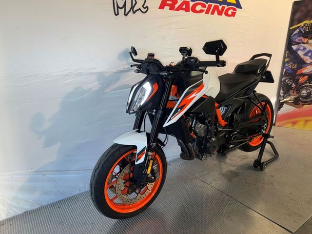 ktm - 890-duke-r