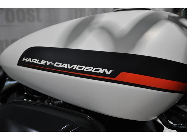 harley-davidson - street-rod