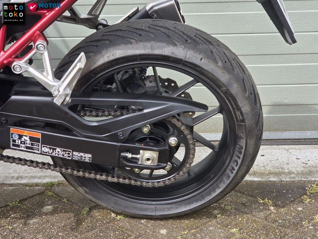honda - cb-750-hornet
