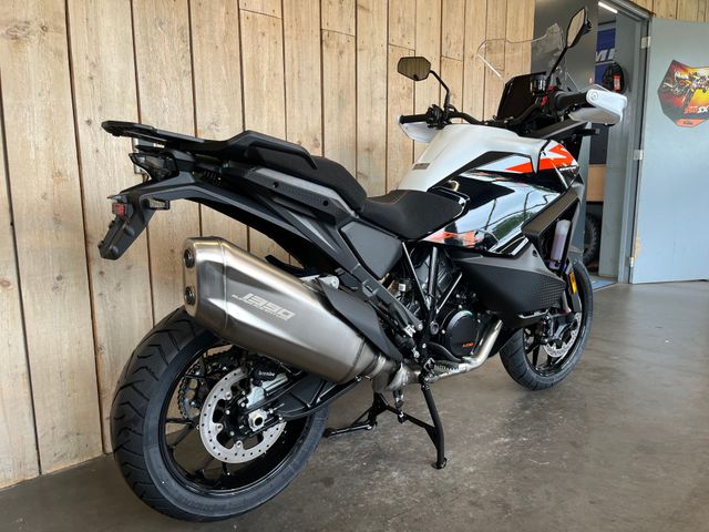 ktm - 1390-super-adventure-s-evo