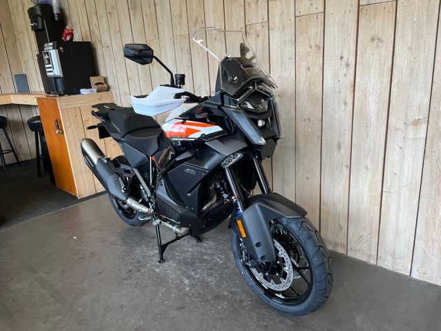 ktm - 1390-super-adventure-s-evo