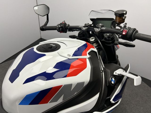 bmw - m-1000-r