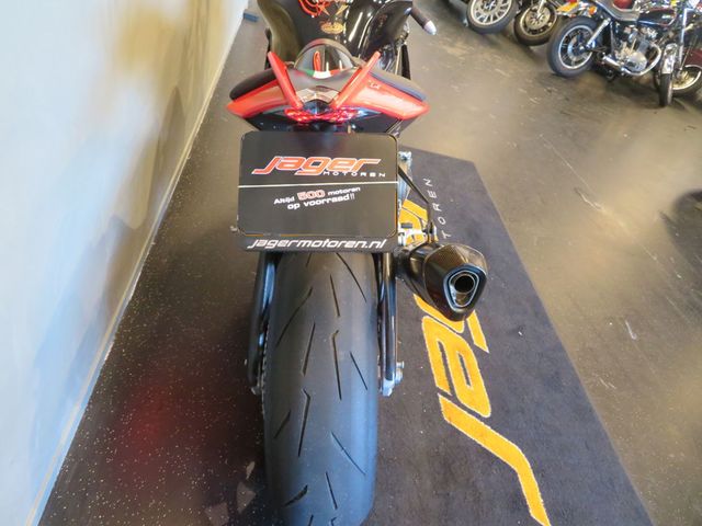 aprilia - rsv-4-factory