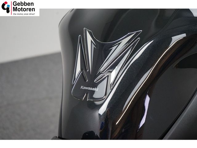 kawasaki - z900
