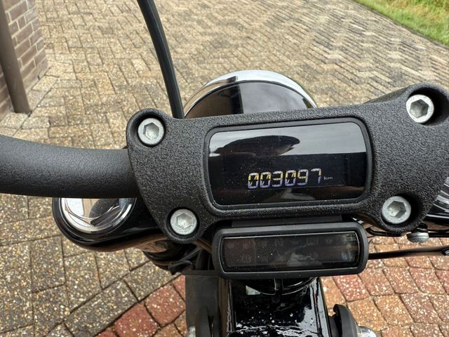 harley-davidson - street-bob-107