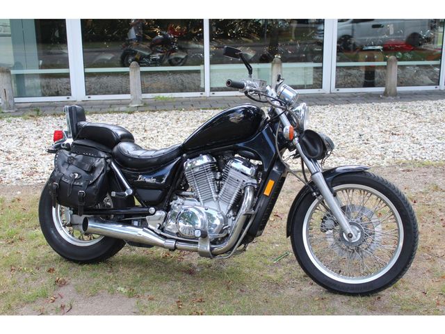suzuki - vs-700-intruder
