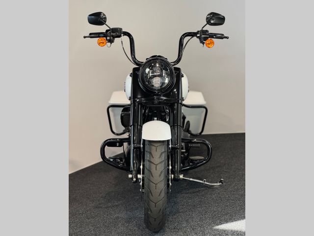 harley-davidson - roadking-special-114