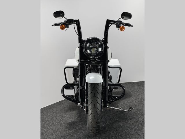 harley-davidson - roadking-special-114
