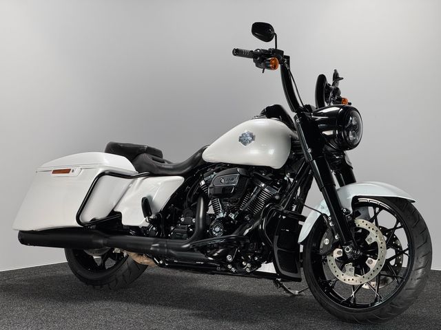 harley-davidson - roadking-special-114