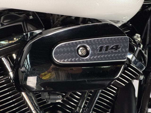 harley-davidson - roadking-special-114