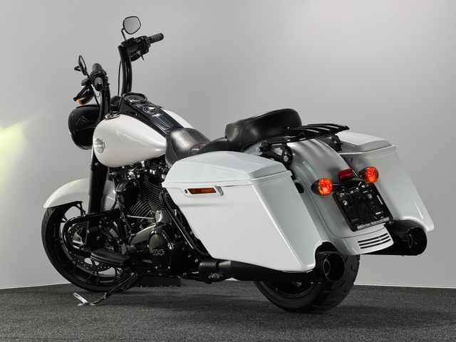 harley-davidson - roadking-special-114