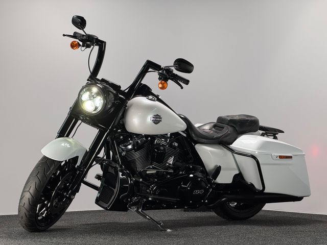 harley-davidson - roadking-special-114