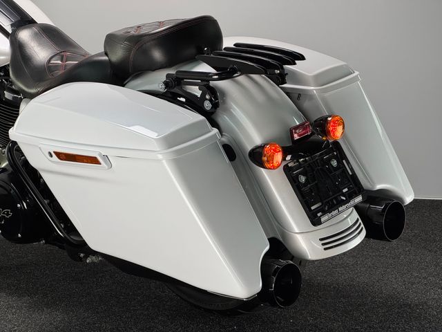 harley-davidson - roadking-special-114
