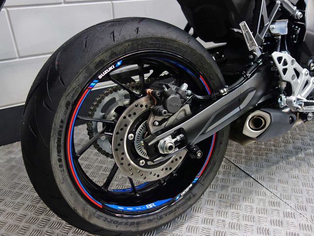 suzuki - gsx-8r