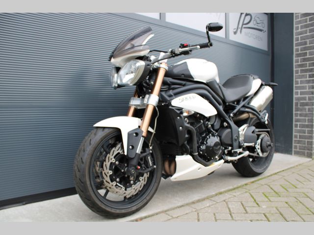 triumph - speed-triple-1050