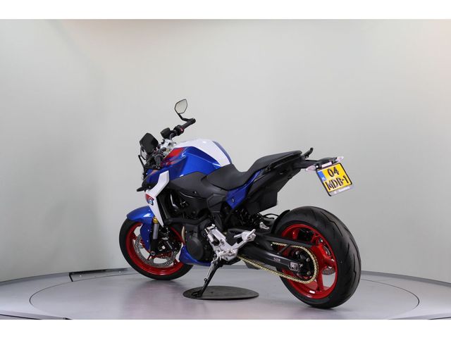 bmw - f-900-r