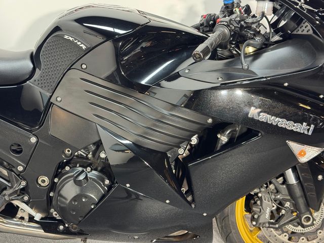 kawasaki - zzr-1400-abs