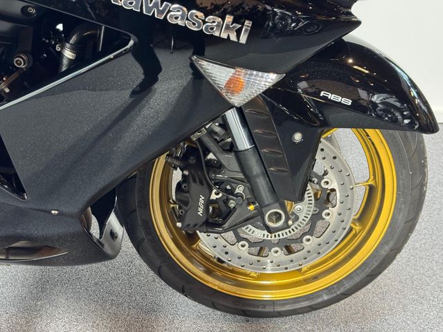 kawasaki - zzr-1400-abs