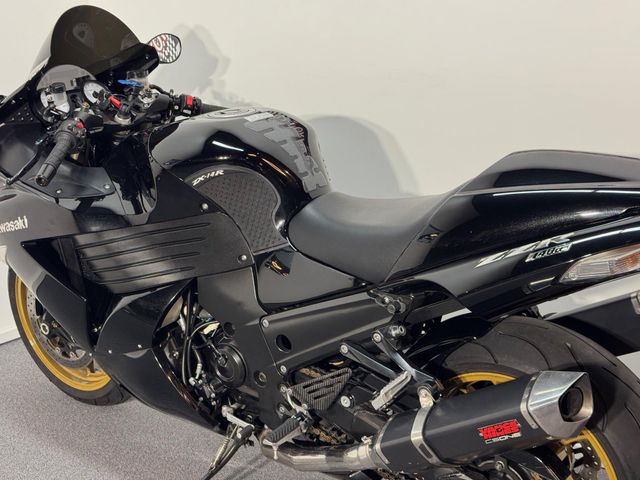 kawasaki - zzr-1400-abs