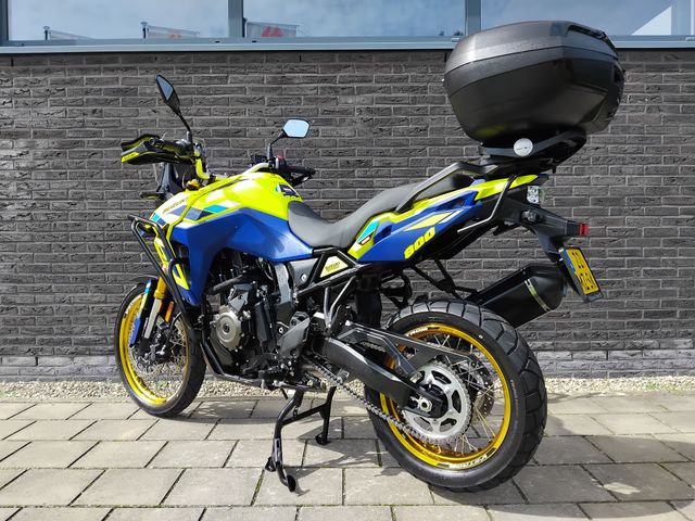suzuki - v-strom-800-de