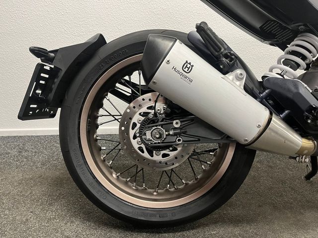 husqvarna - vitpilen-401