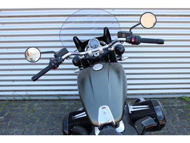 bmw - r-18-classic