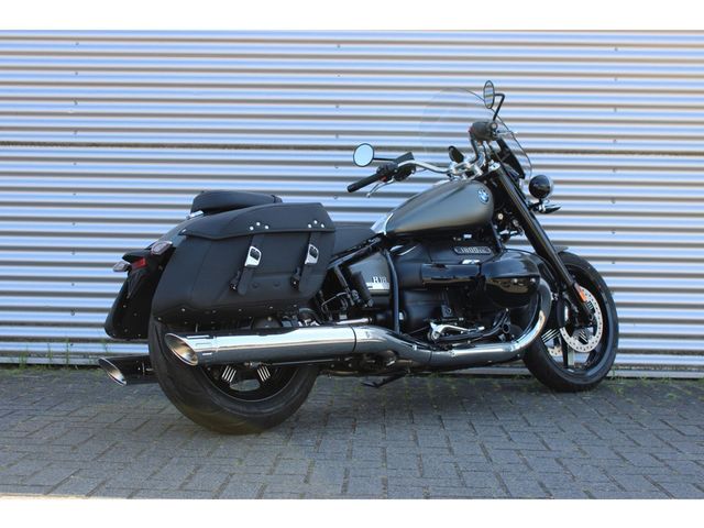 bmw - r-18-classic