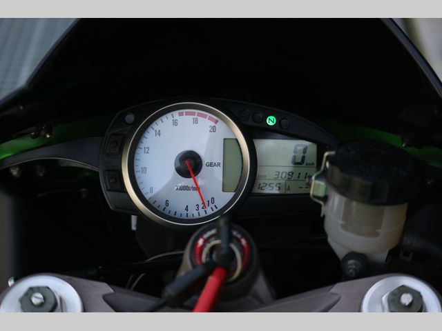 kawasaki - zx-6r-ninja